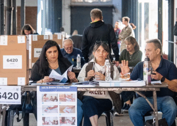 La jornada electoral avanza ágil y sin inconvenientes, confirman autoridades