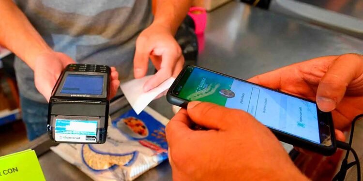 Cuenta DNI: ¿Cómo aprovechar el 20% de ahorro en comercios de barrio este viernes?