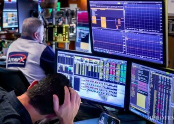 Bolsa pierde terreno tras intervención de EE.UU. y genera incertidumbre