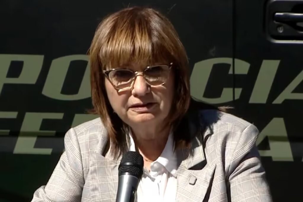 Bullrich detalla el operativo para capturar a los acusados del femicidio en Varela