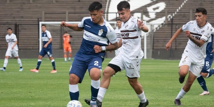 Gimnasia cae ante Platense y se mantiene en tercer lugar de la zona B