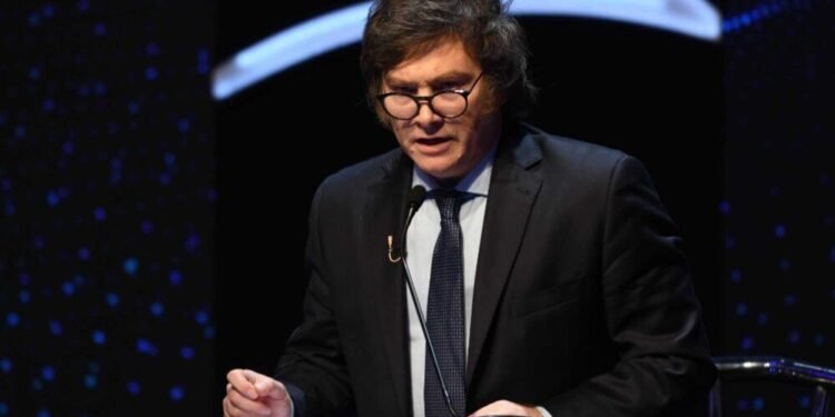 El Gobierno apelará si la Justicia rechaza reimpresión de boletas en Buenos Aires