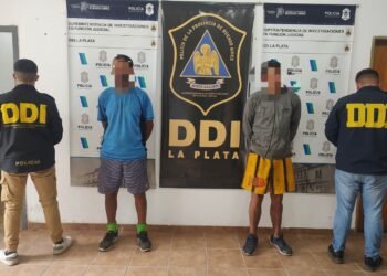 Detienen a dos prófugos en La Plata tras ser sorprendidos merodeando