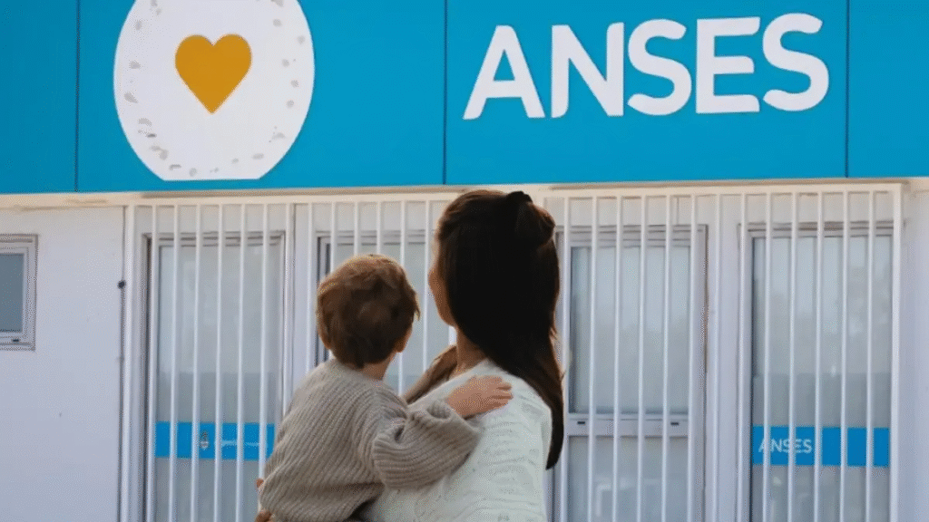 ANSES: ¿De cuánto será la nueva asignación por adopción en noviembre?
