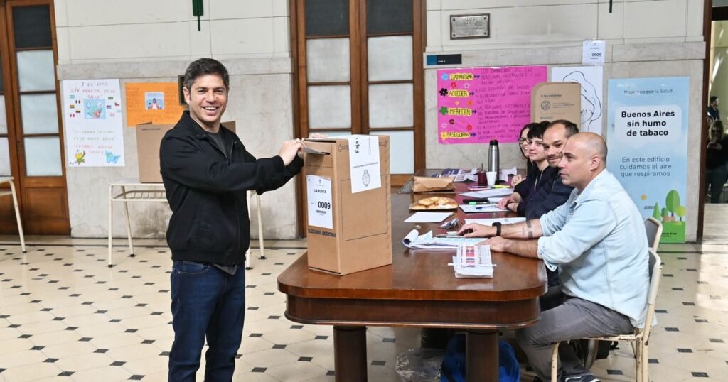 Kicillof destacó la importancia de votar y criticó la reforma laboral propuesta