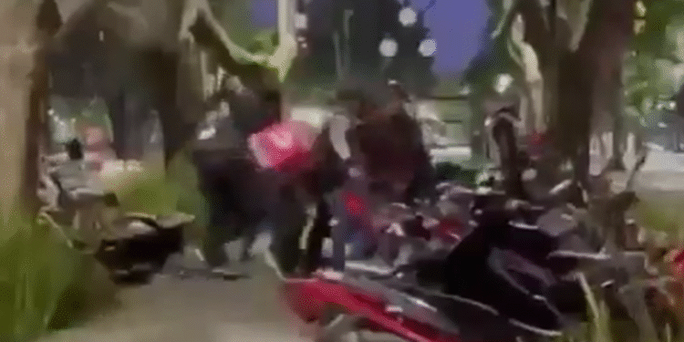 Hells Angels y trapitos protagonizan batalla campal en La Plata