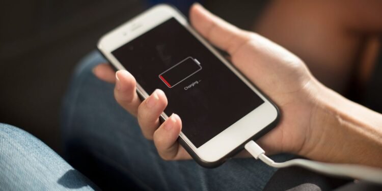 Cómo cargar el celular más rápido activando el modo avión en pocos pasos