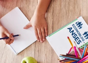 Anses recuerda: ¿cuándo hay que presentar el certificado escolar?