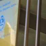 Dictan prisión preventiva a hombre por intentar asesinar a su bebé de 11 meses en Coronel Suárez