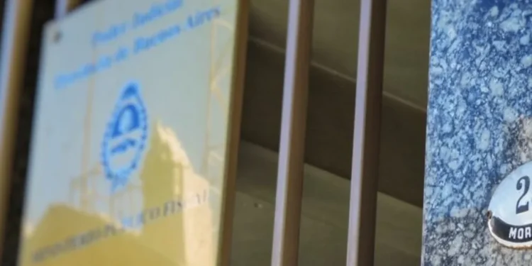 Dictan prisión preventiva a hombre por intentar asesinar a su bebé de 11 meses en Coronel Suárez