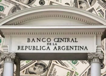 Feriados del Banco Central limitarán compra de dólares en noviembre y diciembre