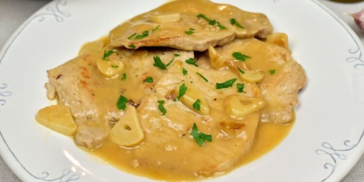 Lomo en salsa: el plato clásico que conquista en minutos en la cocina