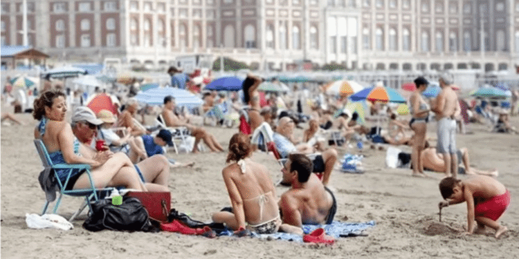 Aumenta el turismo interno en el fin de semana largo, aunque con estadías más breves y austeras