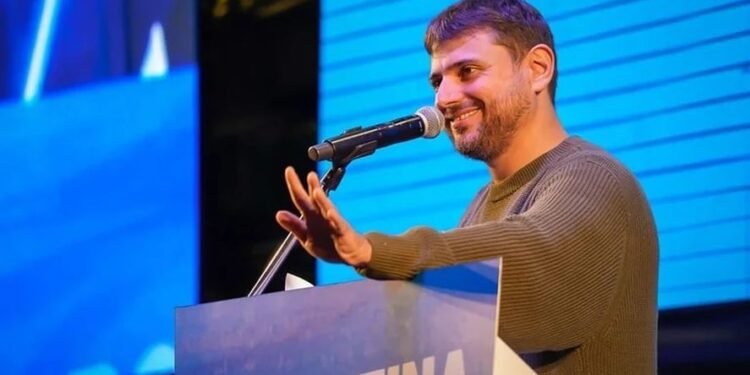 Kicillof y Massa destacan unidad del peronismo en cierre de campaña en San Martín