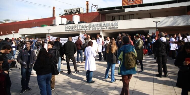 El Senado rechaza el veto de Milei y avanza en la emergencia pediátrica
