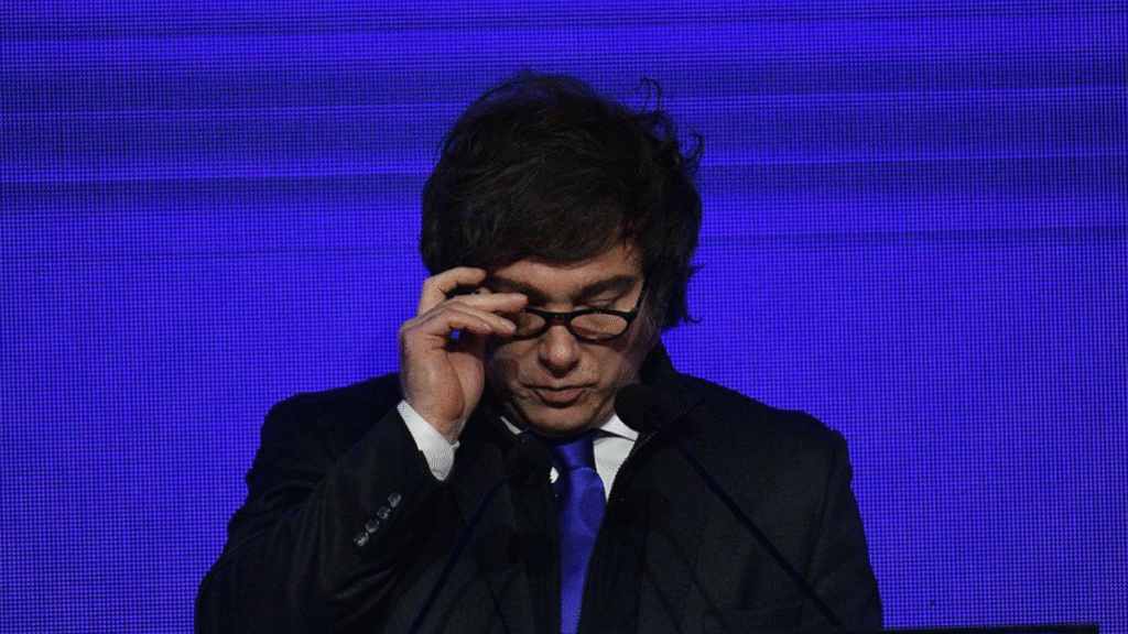 Milei propone reformas laborales y tributarias ante la inminente elección