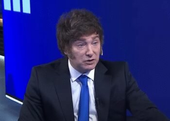 El Gobierno avanza en la firma de un contrato con el BID para PAMI