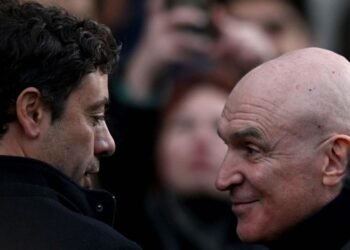 Espert se desvincula de Machado, pero registros lo acusan de narcotráfico