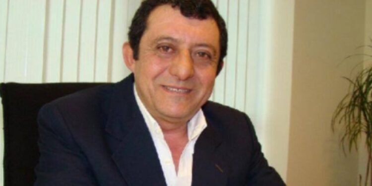 Intendente de Benito Juárez propone renovación en el peronismo y critica a Cristina Fernández