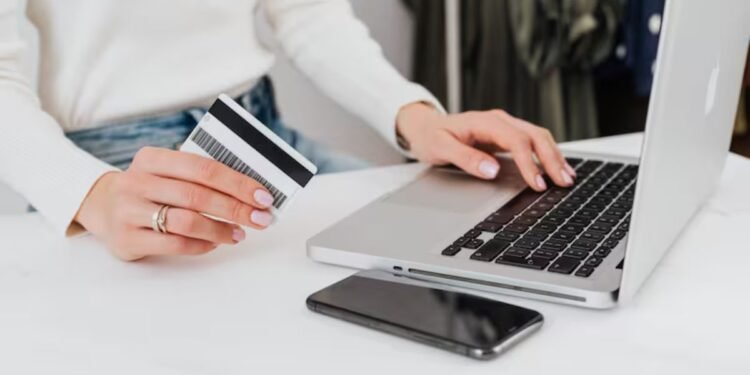 Cyber Monday 2025 reunirá 656 marcas y generará US$ 490 millones en ventas