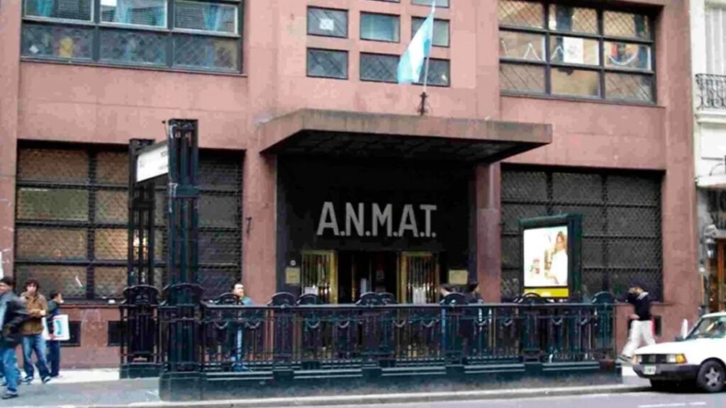 ANMAT suspende producción de Laboratorios Polybius por graves irregularidades