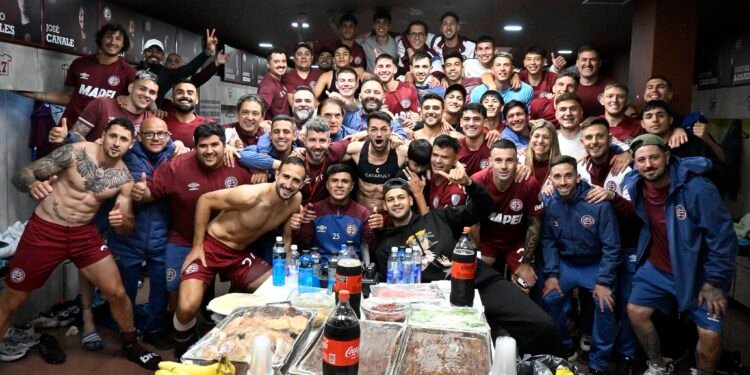 Lanús avanza a la final de la Copa Sudamericana tras vencer a Chile
