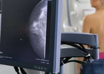 El Ministerio de Salud bonaerense adelanta mamografías a los 40 años