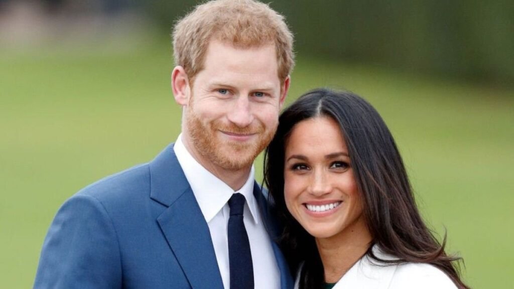 Meghan Markle impulsa el furor por los jeans cortos en primavera 2025