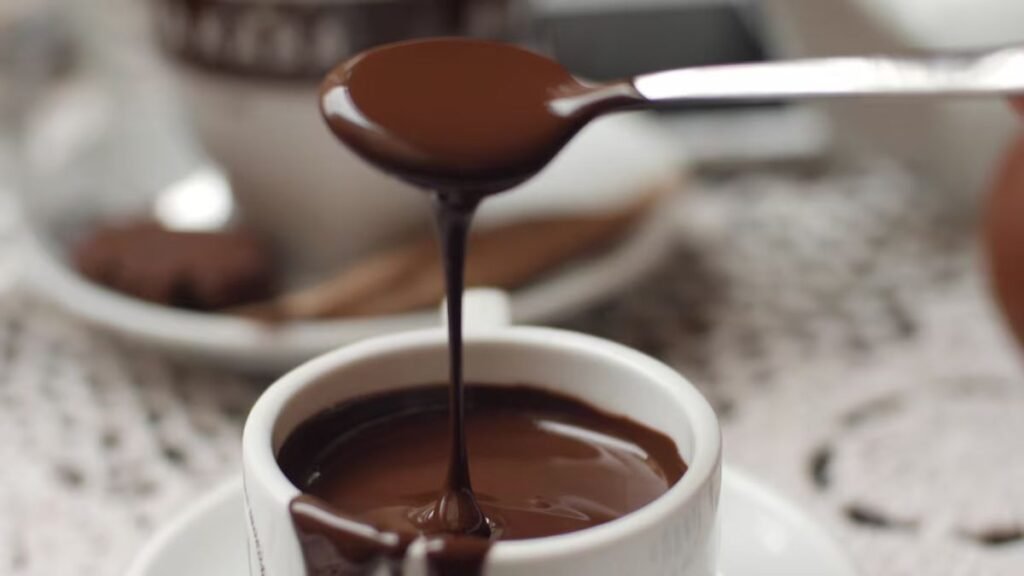 Descubre cómo hacer chocolate a la taza fácil y delicioso en casa