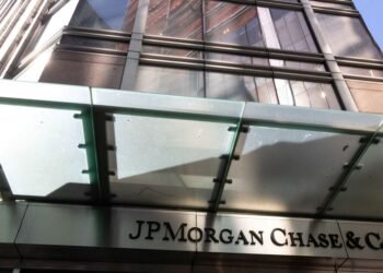 Wall Street prevé una drástica caída del riesgo país tras triunfo de LLA