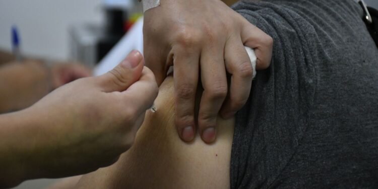 Lanzan plan nacional para prevenir el dengue y frenar su expansión