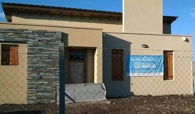 El Gobierno subastará casas y departamentos vacantes del Plan Procrear en línea