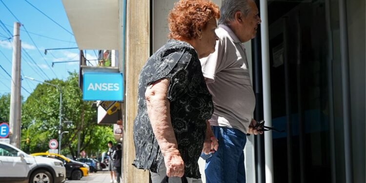 Se confirmaron los pagos de las asignaciones familiares esta semana en Argentina