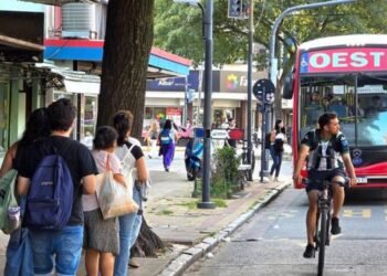 Suben un 14,8% los boletos de colectivos en la Provincia de Buenos Aires desde diciembre