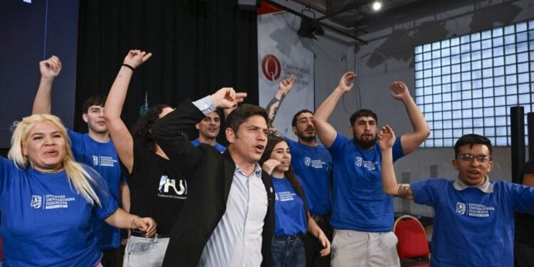 Kicillof impulsa a la juventud peronista en Quilmes y llama a la militancia a involucrarse