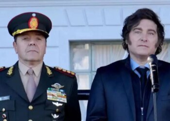 Carlos Presti asume como ministro de Defensa, marcando un hito en la democracia argentina