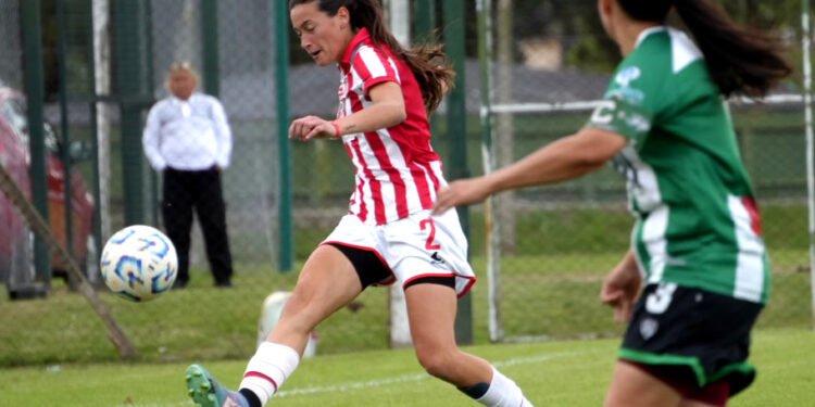 Estudiantes se queda nuevamente a las puertas del ascenso femenino