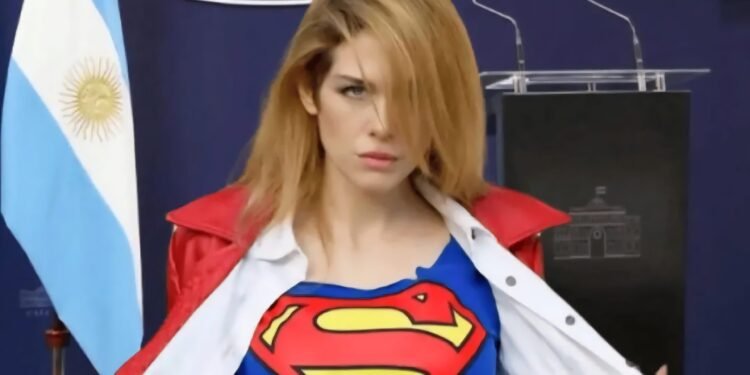 Lemoine afirma que los zurdos son "anormales" y causa controversia en noticiero de CABA