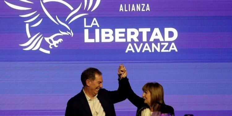 La Libertad Avanza triunfa en Buenos Aires con histórica diferencia de votos