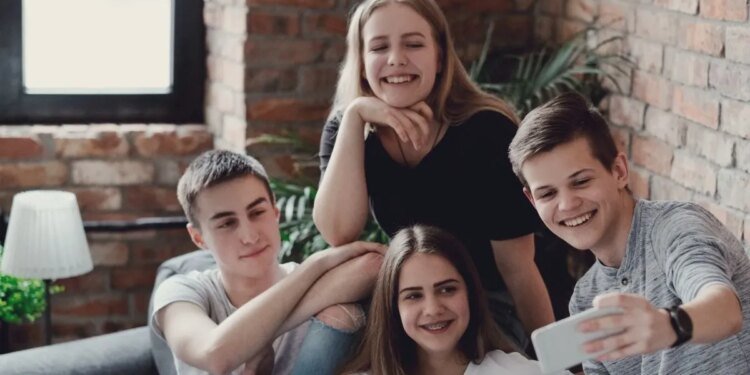 Descuentos exclusivos: jóvenes disfrutan 30% en gastronomía solo hoy y mañana