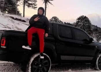 Joven en libertad condicional choca y causa la muerte de cuatro en la Ruta 22