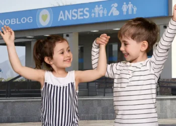 Se confirmó el aumento de la AUH y el SUAF para noviembre 2025