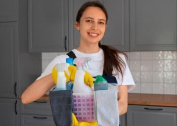 Estabilidad salarial en casas particulares afecta a trabajadoras y empleadores