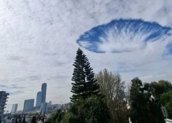 Impactante Cavum sorprende en Puebla, aunque meteorólogos confirman su origen natural