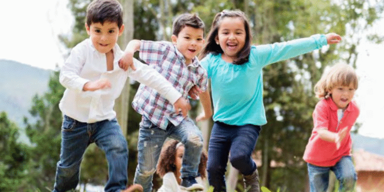 El Gobierno lanza programa federal para proteger los derechos de la niñez