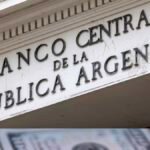 El Banco Central impulsa cambio en la fijación del dólar por encuestas