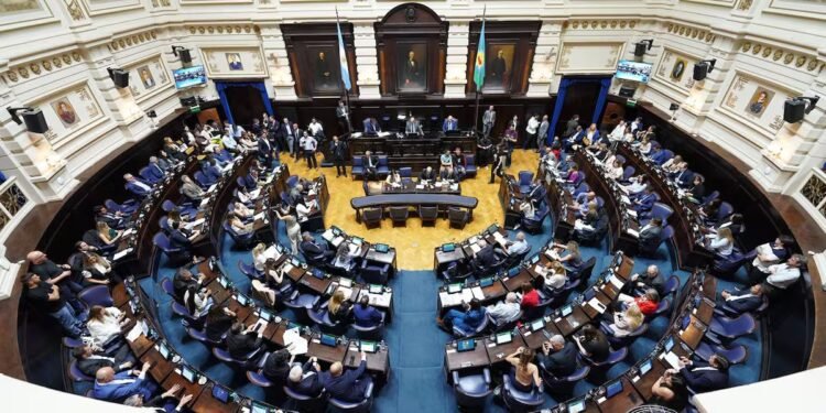 Kicillof logra estado parlamentario para su presupuesto en la Provincia de Buenos Aires