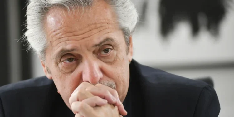 Confirmaron el procesamiento de Alberto Fernández por negociación incompatible en la causa Seguros