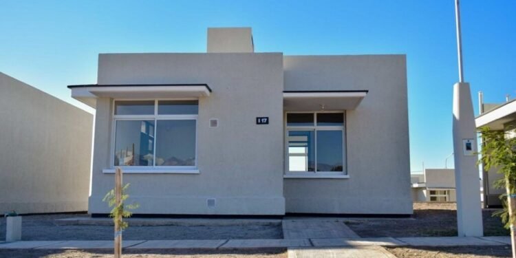 El Gobierno activa la venta de viviendas remanentes de ProCreAr en subasta