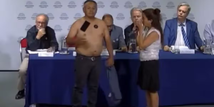 Ministerio de Salud repudia jornada antivacunas en el Congreso y reitera apoyo a la vacunación